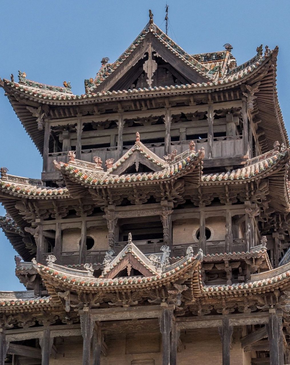 中国古建筑|榫卯结构的秩序与对称美学 秋风楼位于后土祠正殿后(位于