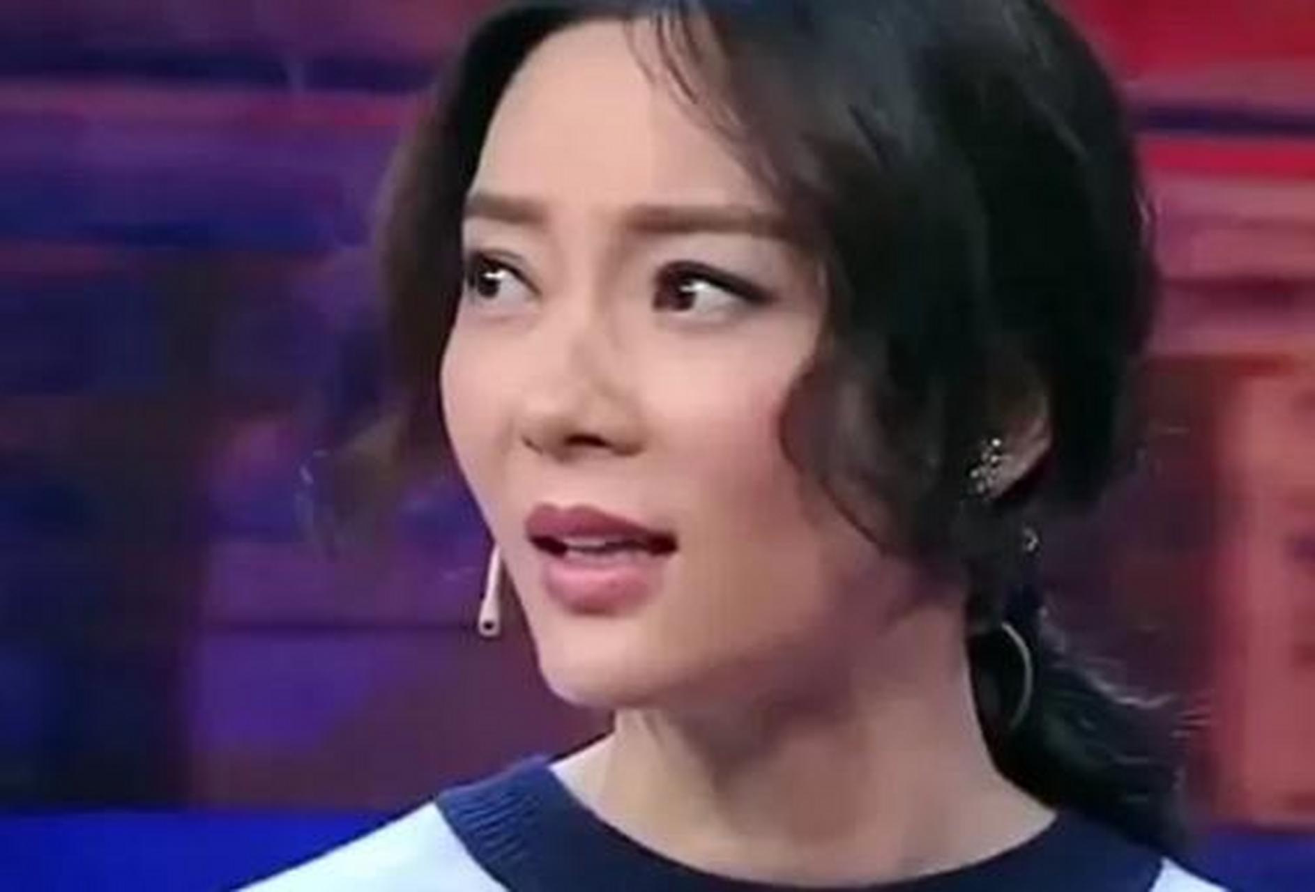 金星:没有,他长得嫩,你又演成熟演惯了.