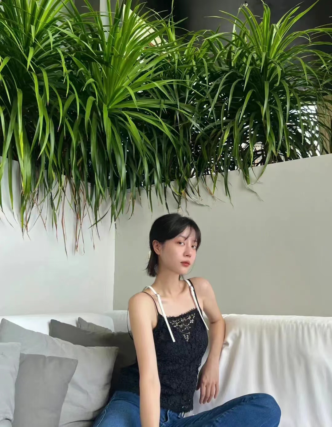 李溪芮这样穿好显身材