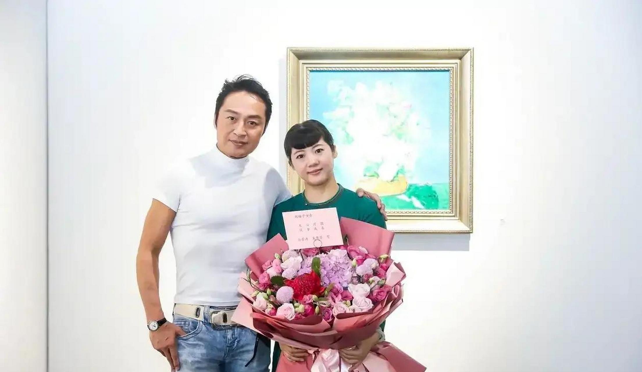 领动计划# 马景涛出席歌手白雪画展!