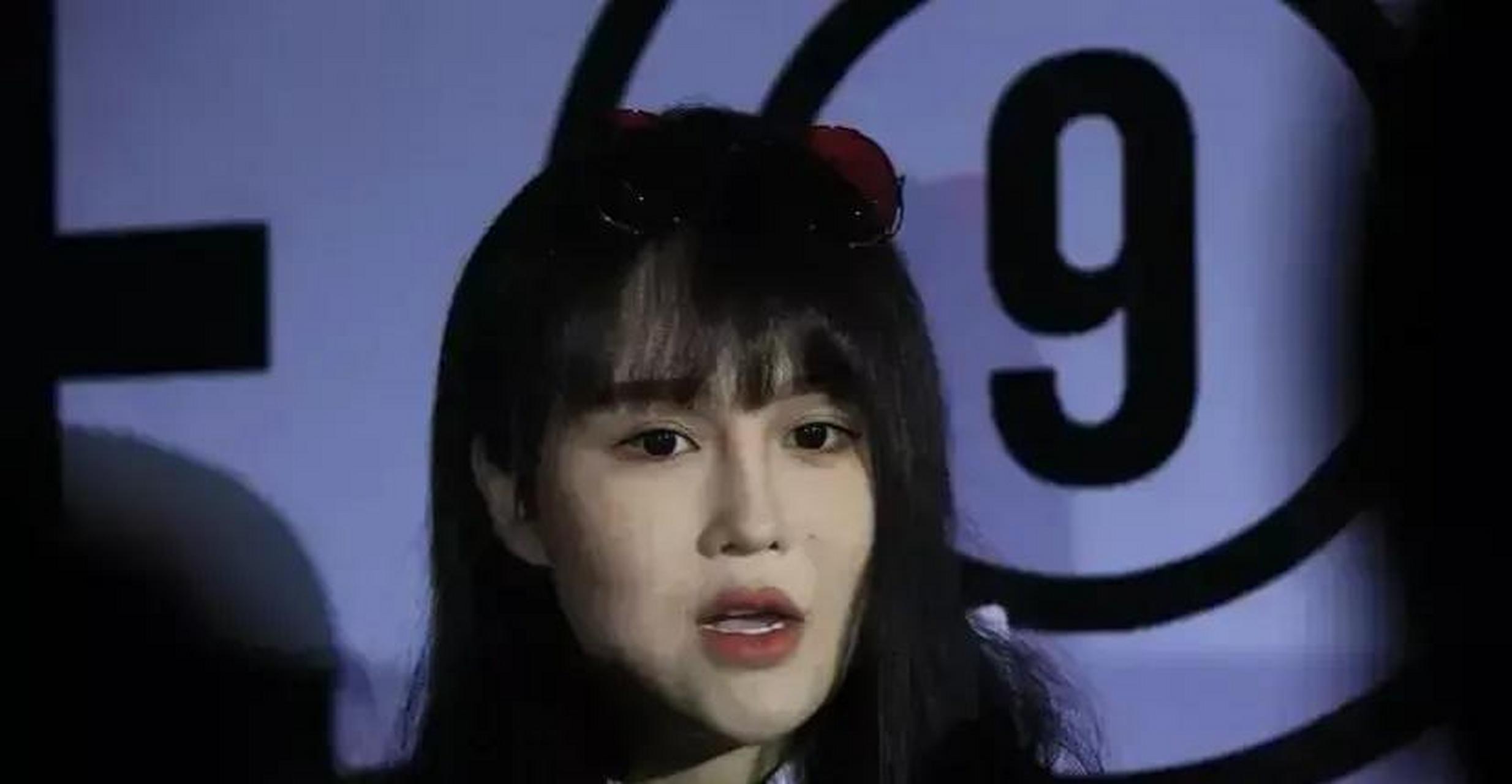 gif创作人# 郑爽参演的《刘老根4》,因为她东窗事发,由球球顶替她