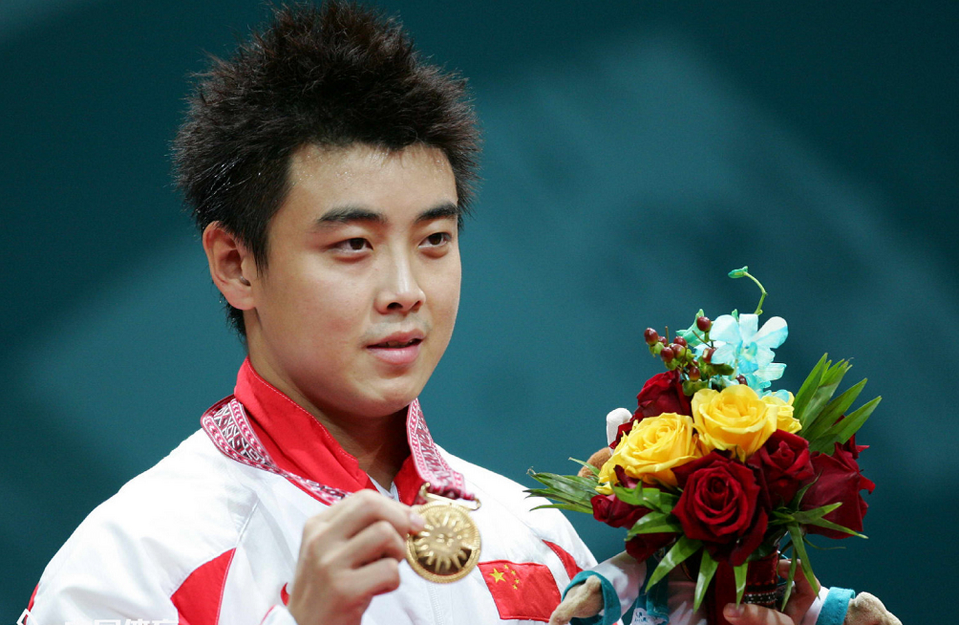 2006年多哈亚运会,男单决赛王皓4-1马琳,女单决赛郭跃4-3帖雅娜,俩人