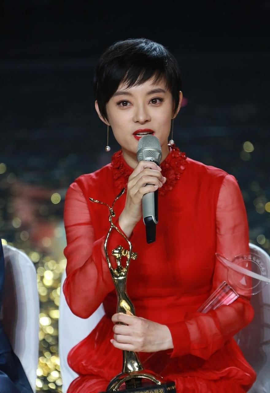 " 孙俪这样反问:"我住地下室的时候他有没有照顾我?