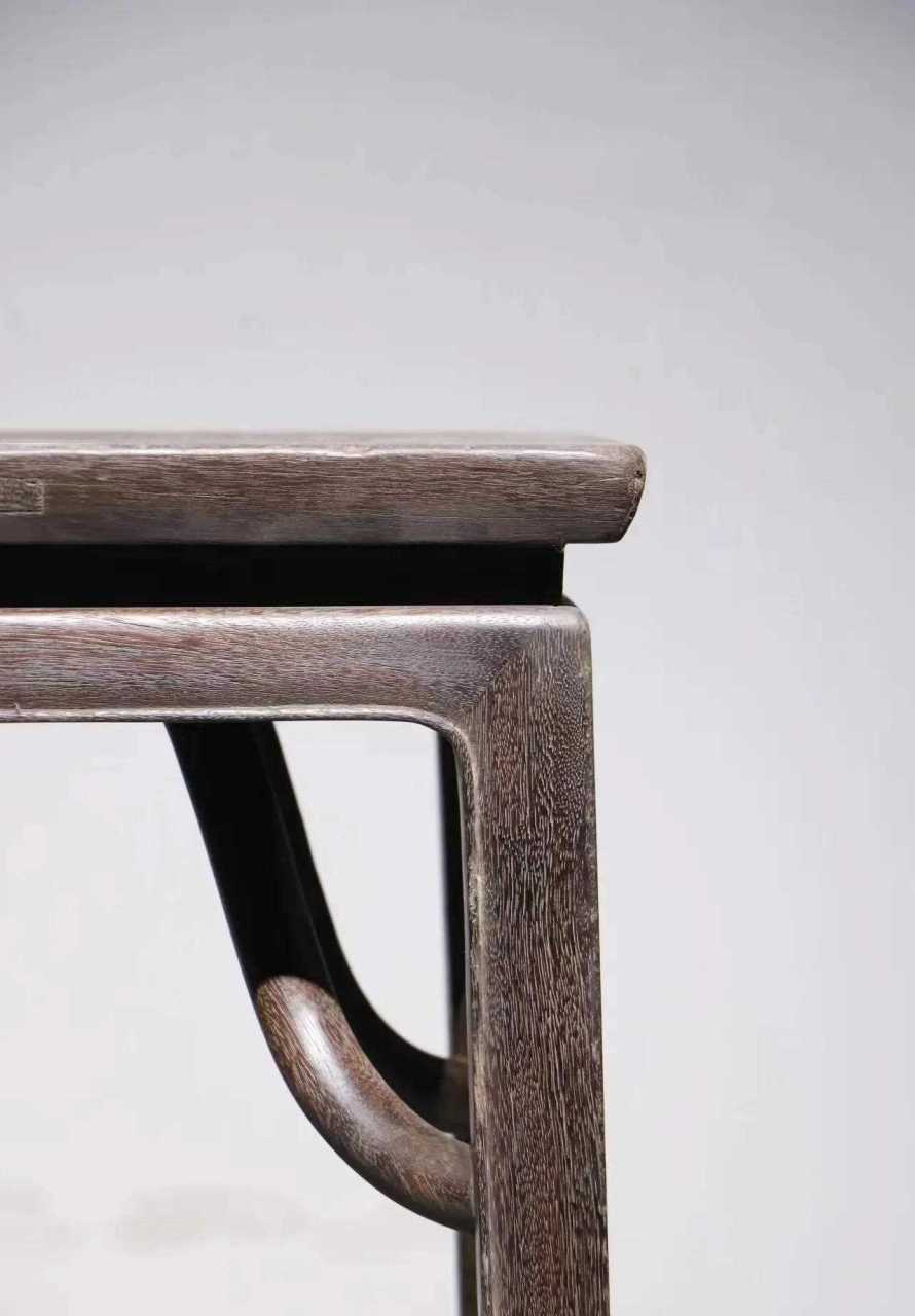 尺寸;94×42×84厘米,明代,铁力木.[鲜花]