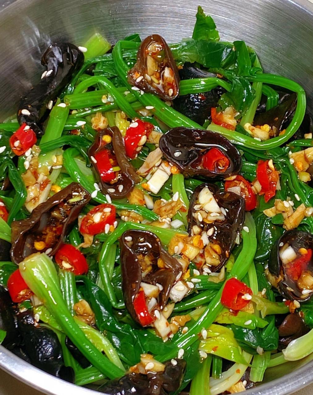 食材:菠菜木耳  #奇趣美食嘉年华