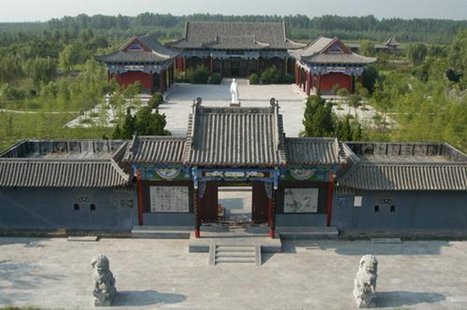 游记# 濮阳毛楼生态旅游区:景象非常壮观的一个点,南边是黄河,北边有