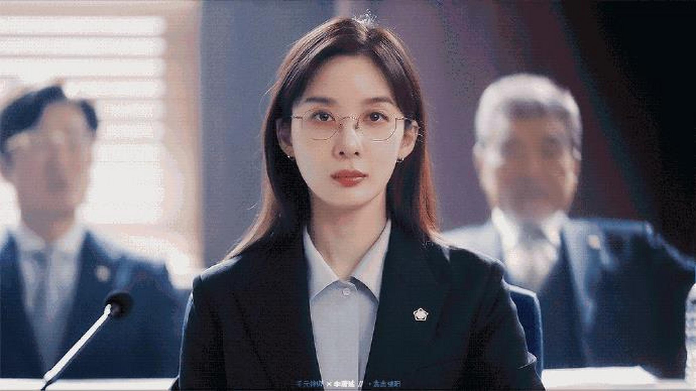 38岁的韩国女演员李清娥依旧清新脱俗