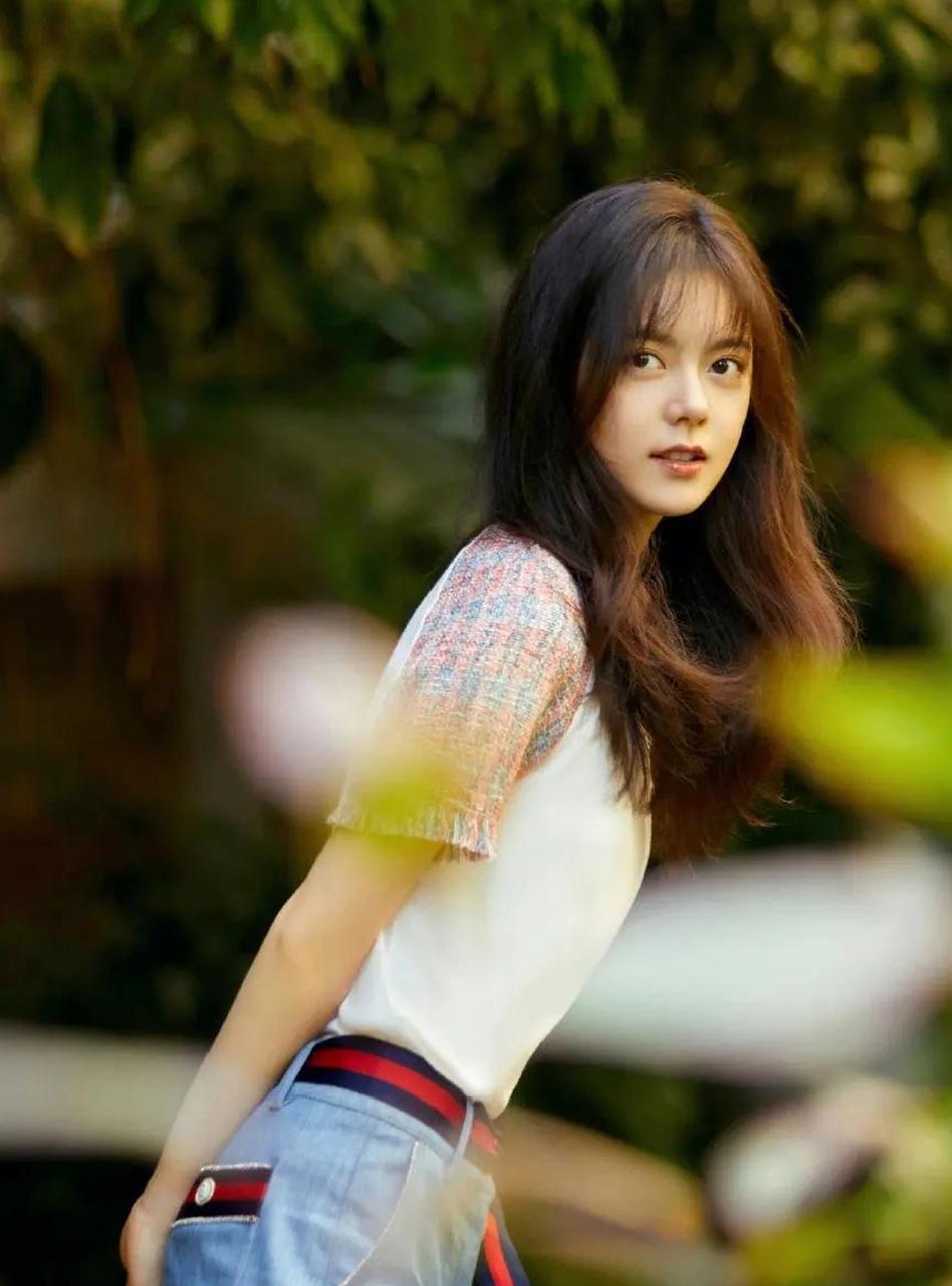 "国民闺女"赵今麦现状:模样大变认不出,曾深陷插队风波