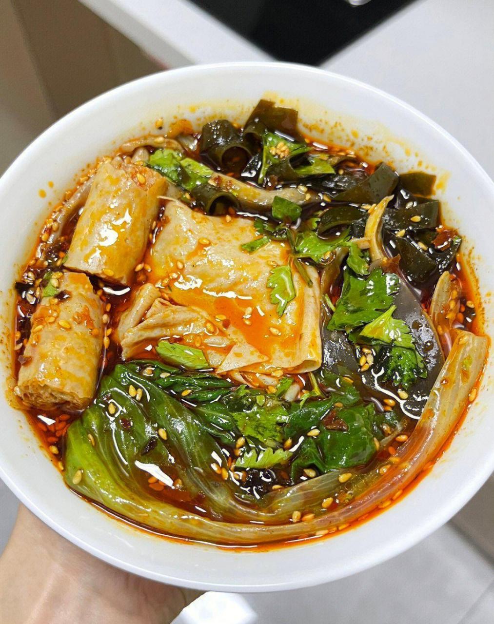 全菜麻辣烫真的贼好吃!