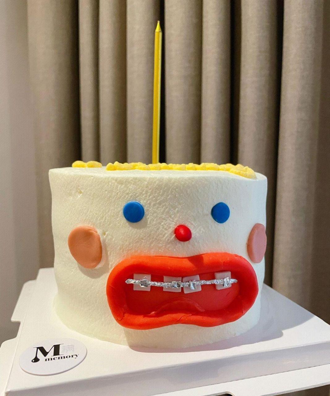 为戴牙套的朋友定制蛋糕