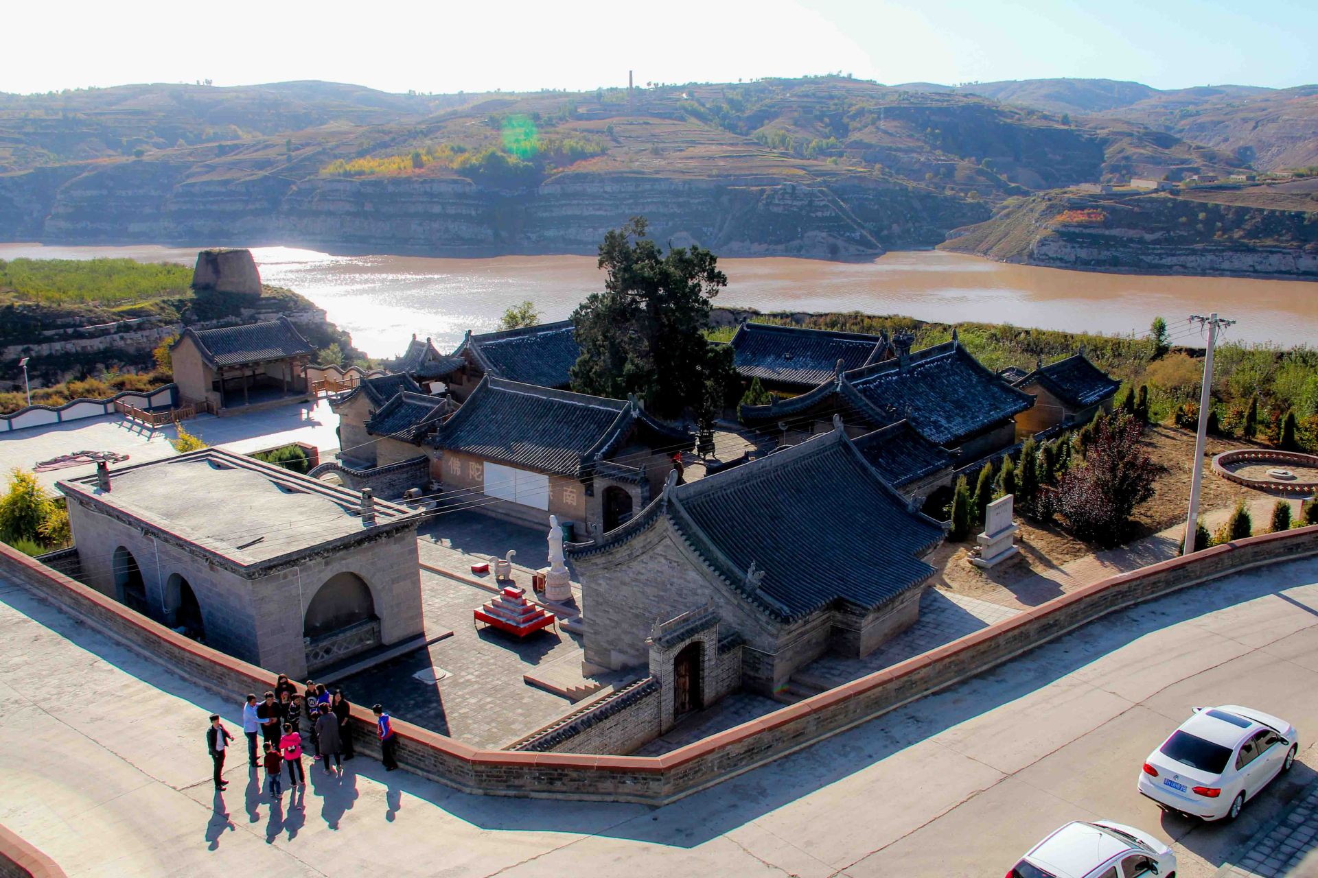 山西河曲护宁寺,位于晋陕黄河大峡谷东侧,初建宋朝,后历代均有重建,一