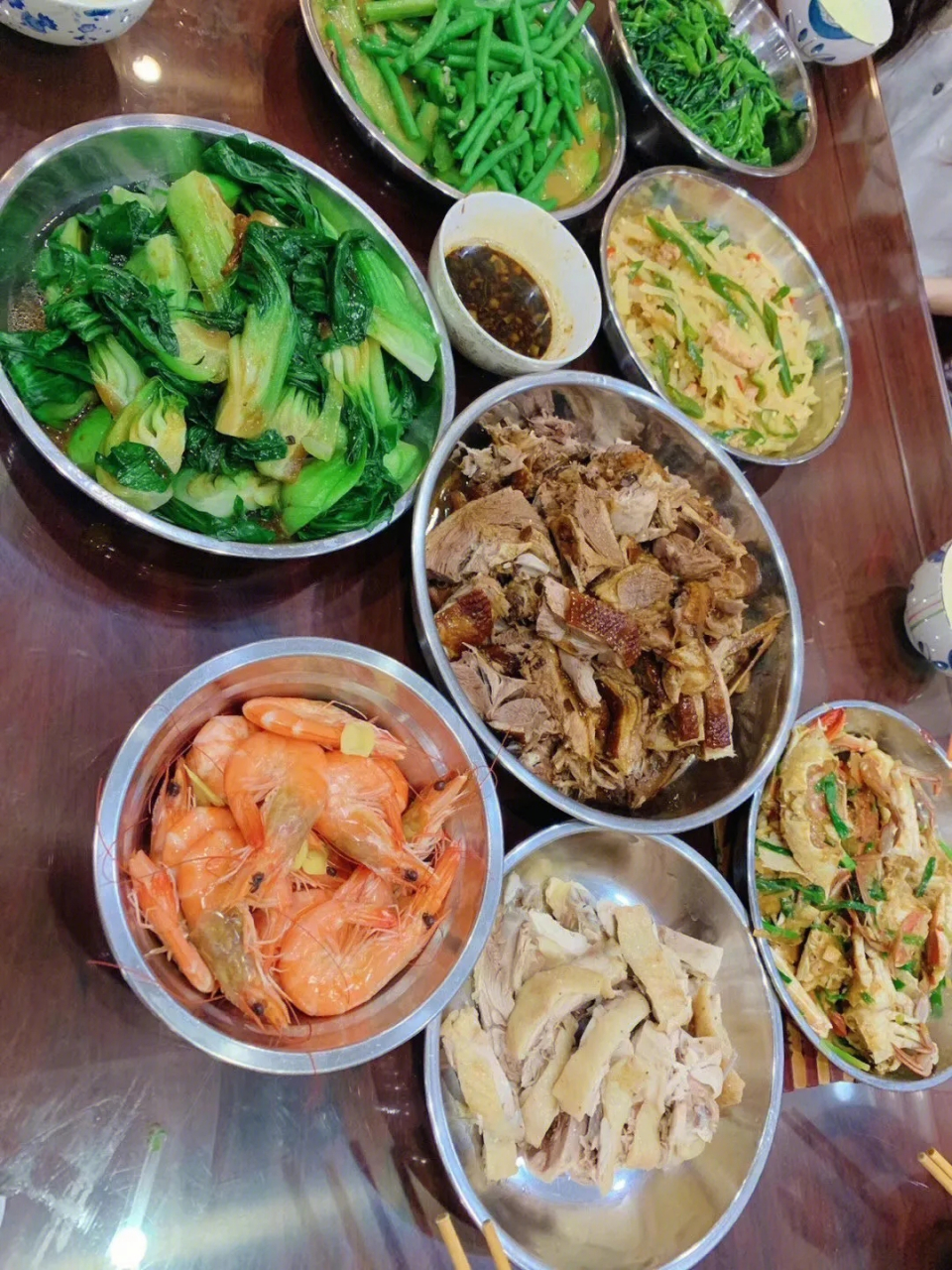 图一,河南朋友请吃饭 图二,广东朋友请吃饭 图三,上海朋友请吃饭