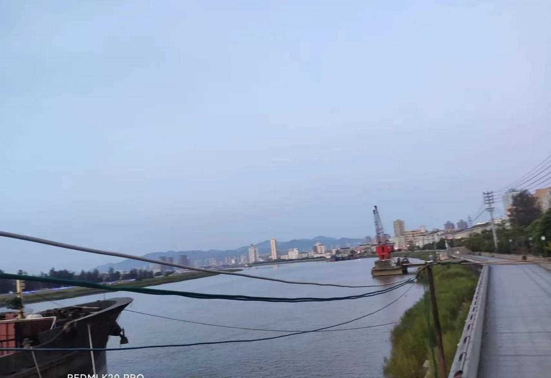 此景拍摄于龙港外滩,所拍.