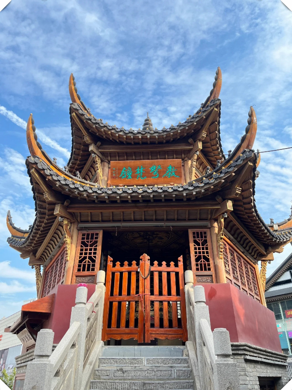 合肥本地人不来,外地人必去的明教寺  听说合肥明教寺,本地人经常路过