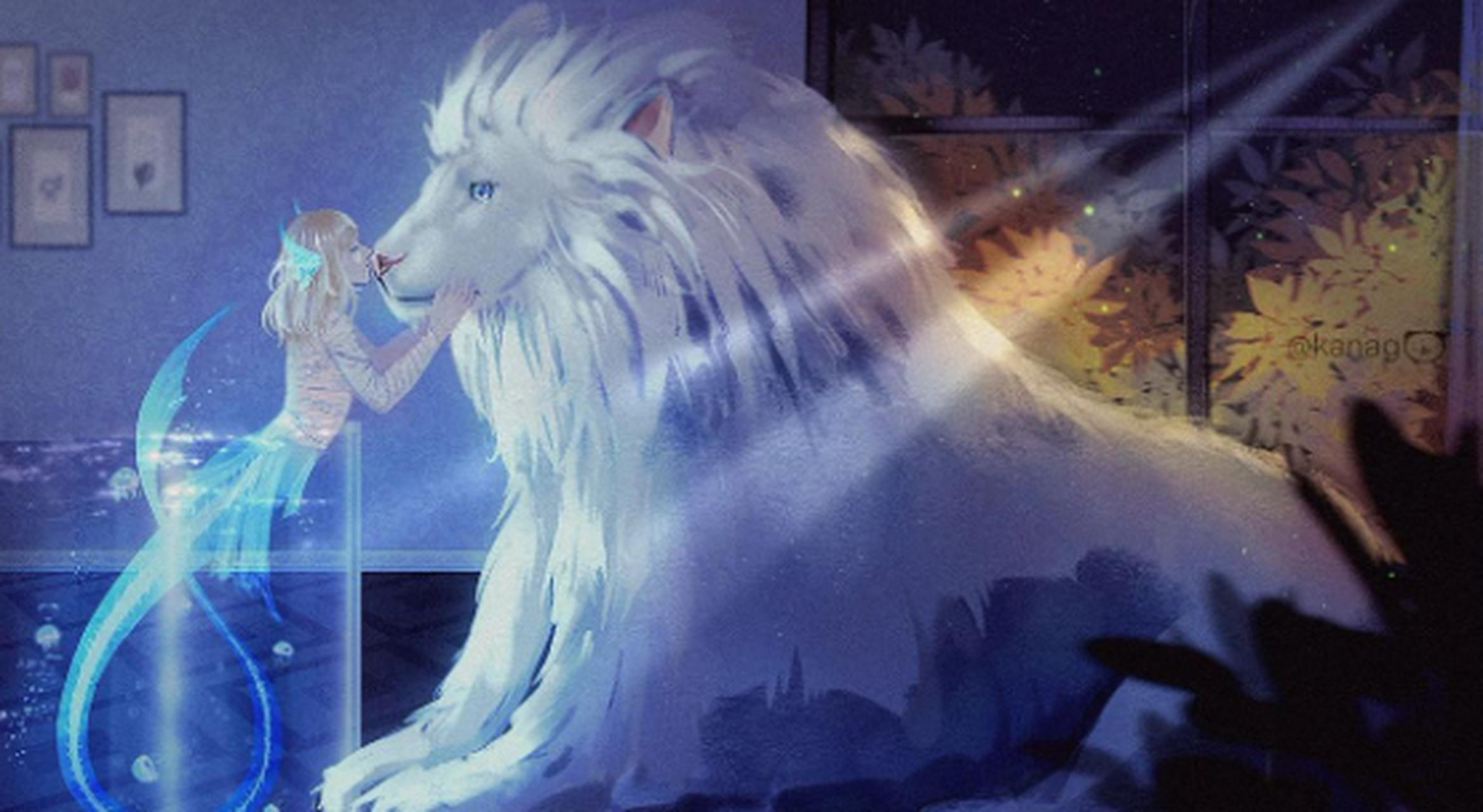 "白狮因为有一只小小的老婆而高兴"