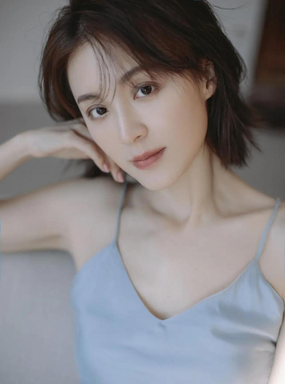 王牌部队里阿秀的扮演者毛林林居然是86年出生的,已经36岁了 完全看不