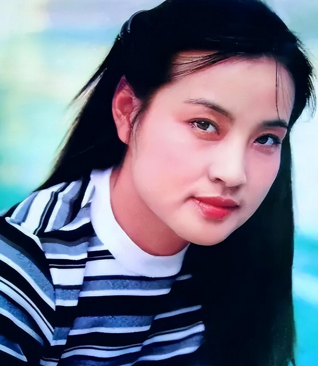 不仅有引以为傲的事业,还娶了个貌美如花的妻子