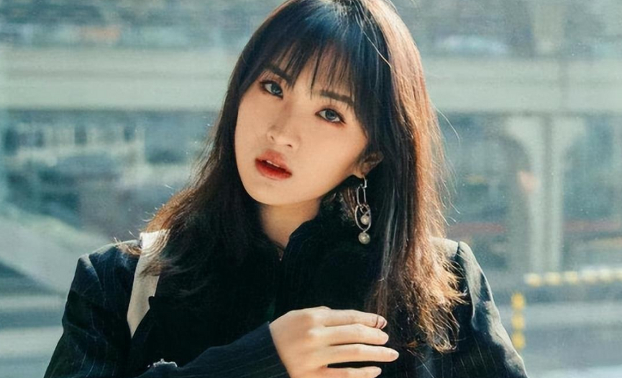 作为华为千金,姚安娜完全没有进入