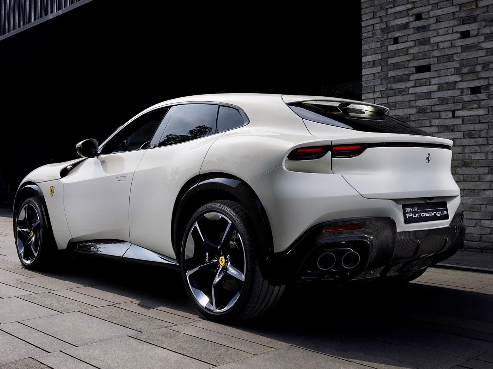 法拉利purosangue  皇冠sports#purosangue##皇冠sports##car时尚