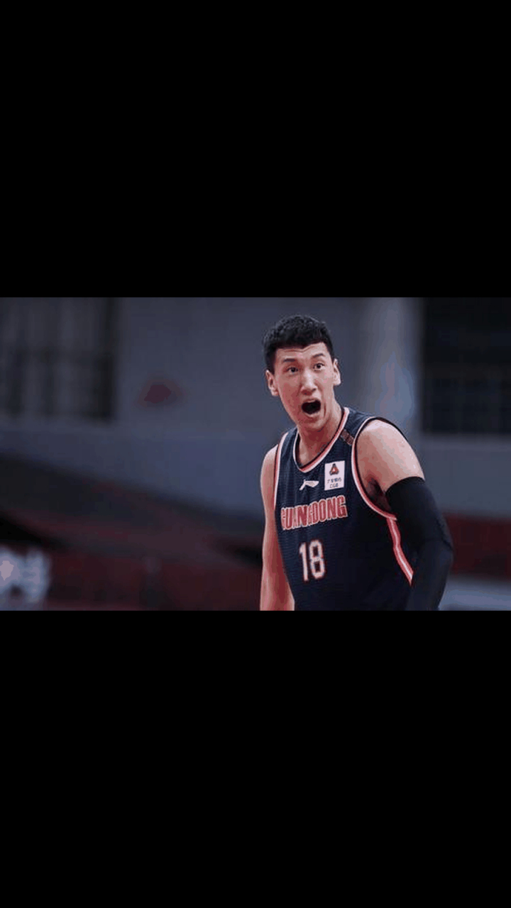 gif创作人# 广东队杜润旺因伤缺赛!