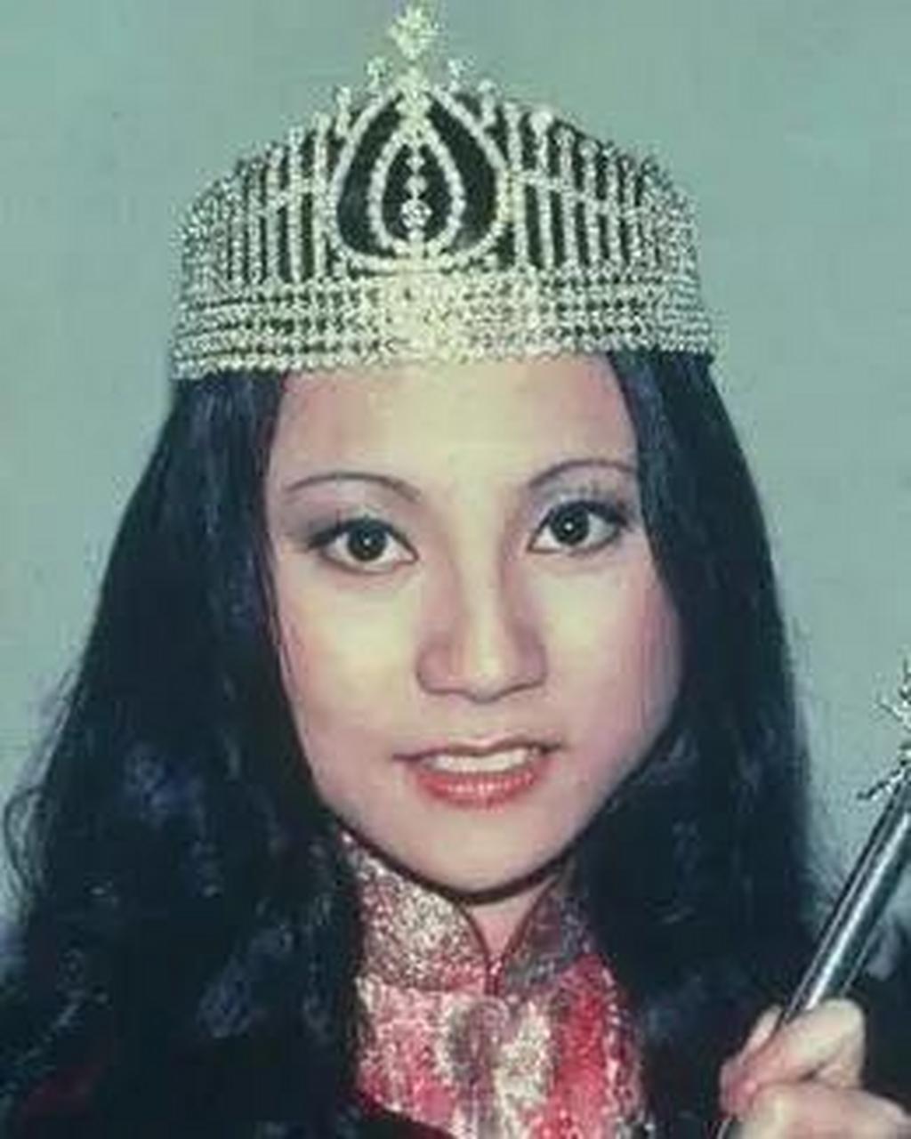 陈文玉成名后却没演过影视剧,后来她嫁给了美籍华人王博宏,据报道