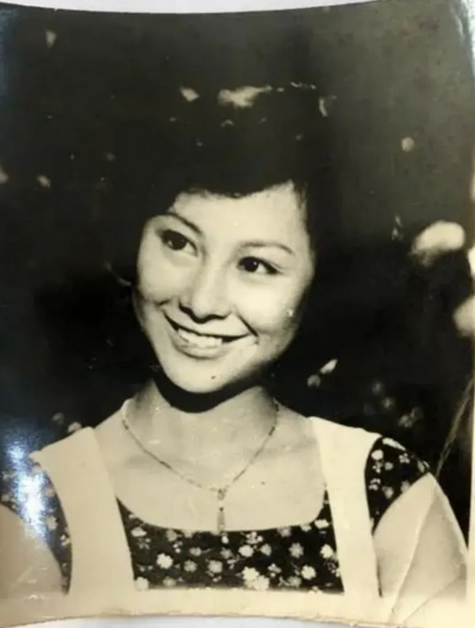 说起曾经的香港女演员李燕燕,观众一定想起她曾在《大地恩情之古都