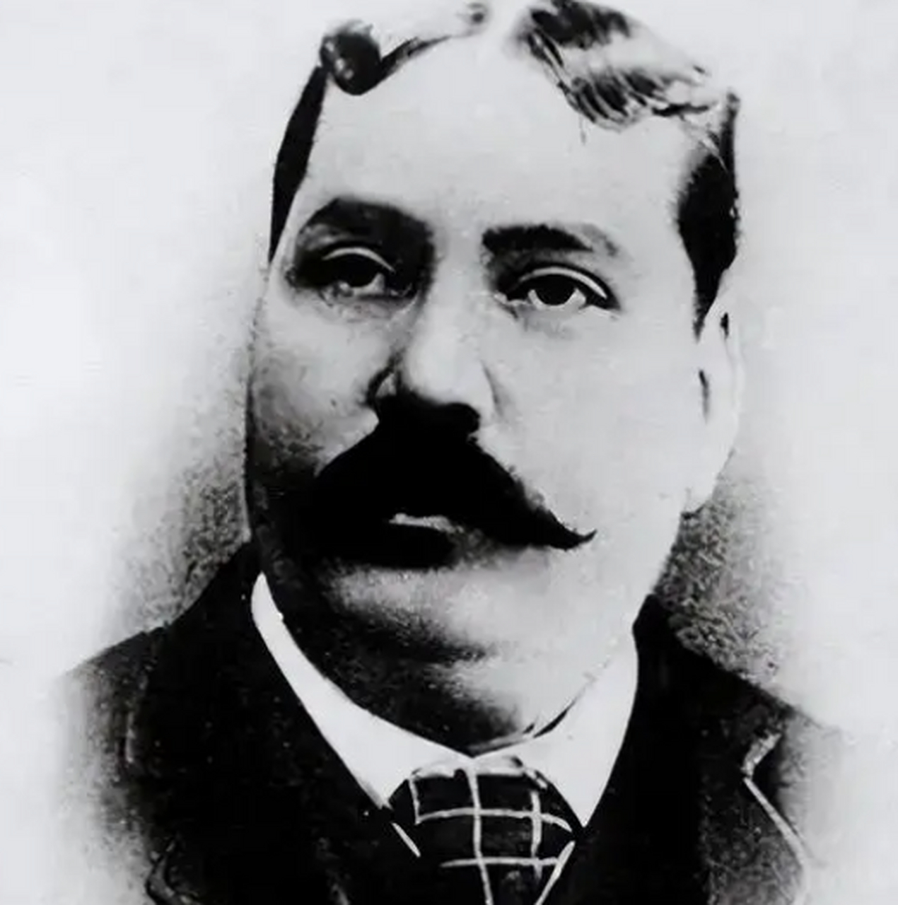 我将以哈同,罗迦陵(二位是否是夫妻,为上海同属明国江苏,上海同属清国