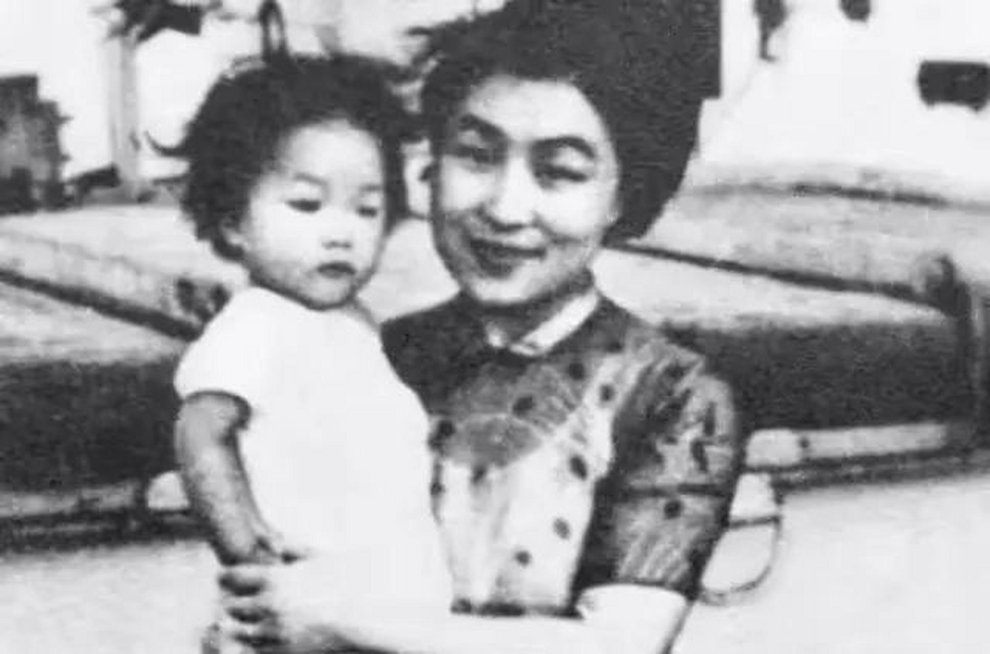 钱瑗和王德一是校友.