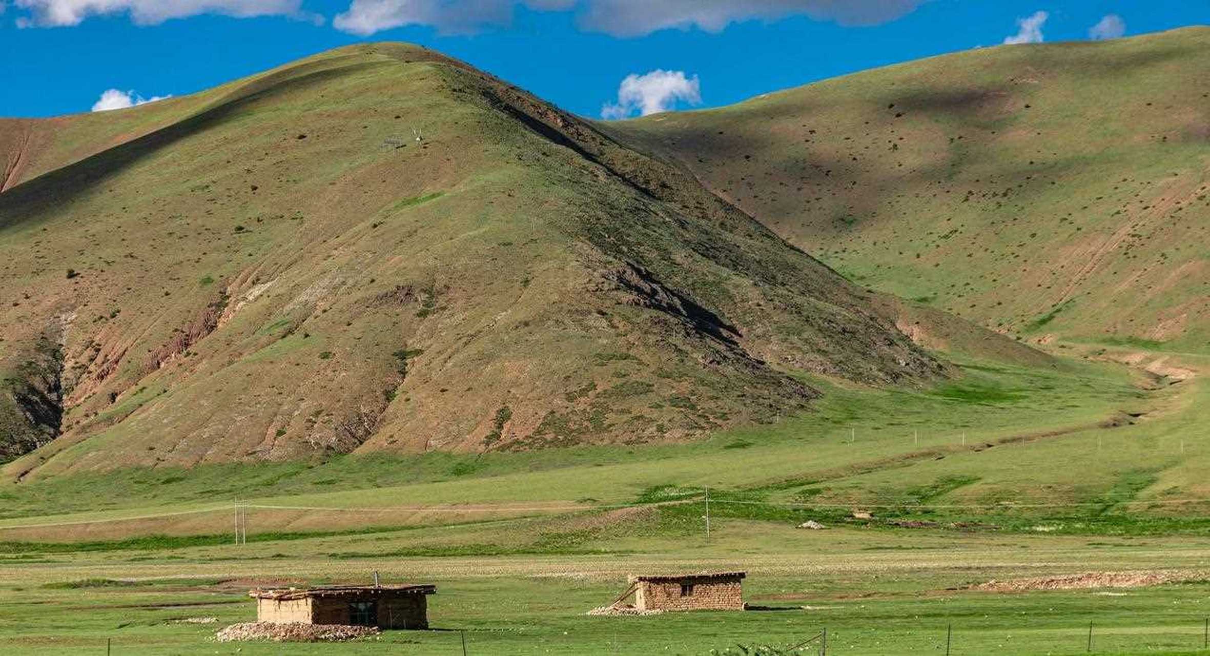 西藏东部最美的大草原   [吐] 地处三江流域高山深谷中的【邦达草原】