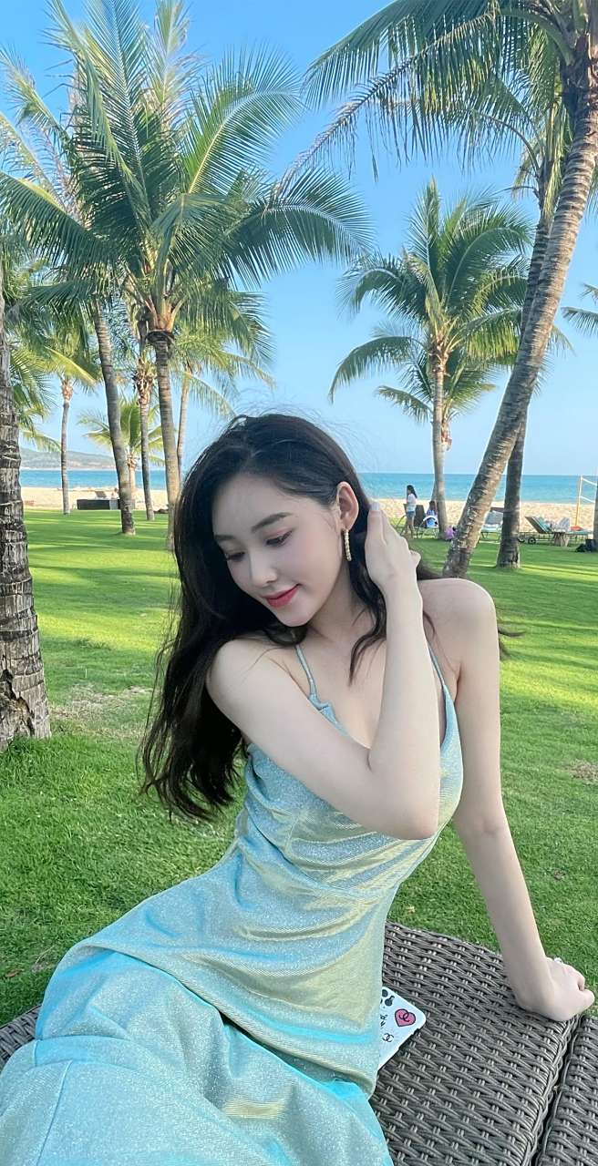 荣梓希青春靓丽写真