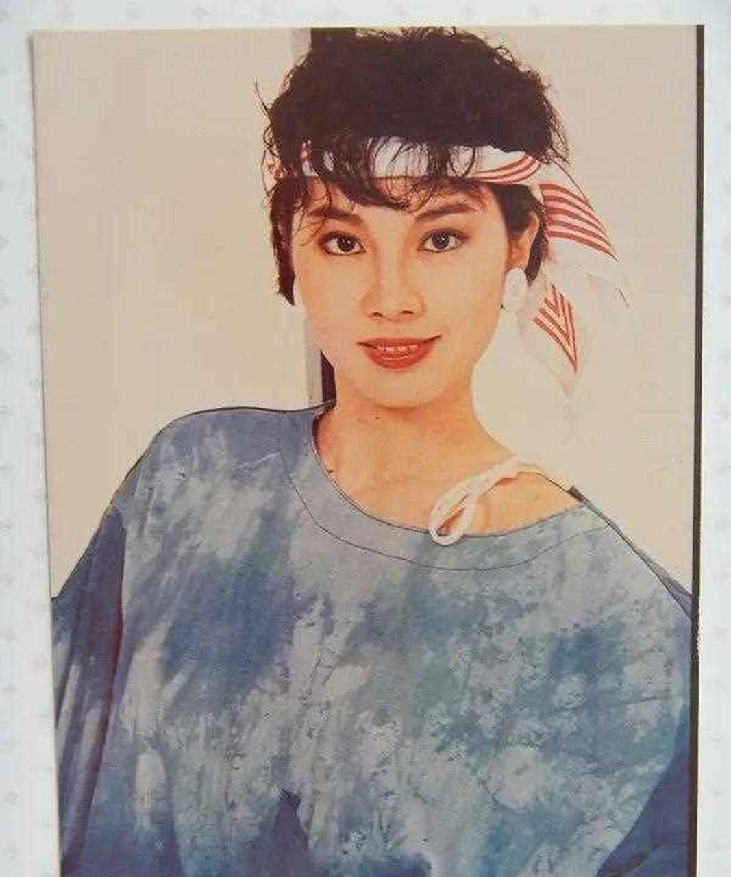 台湾影坛"三胡":胡因梦,胡冠珍和胡慧中,她们长相脱俗,演技一流,是无