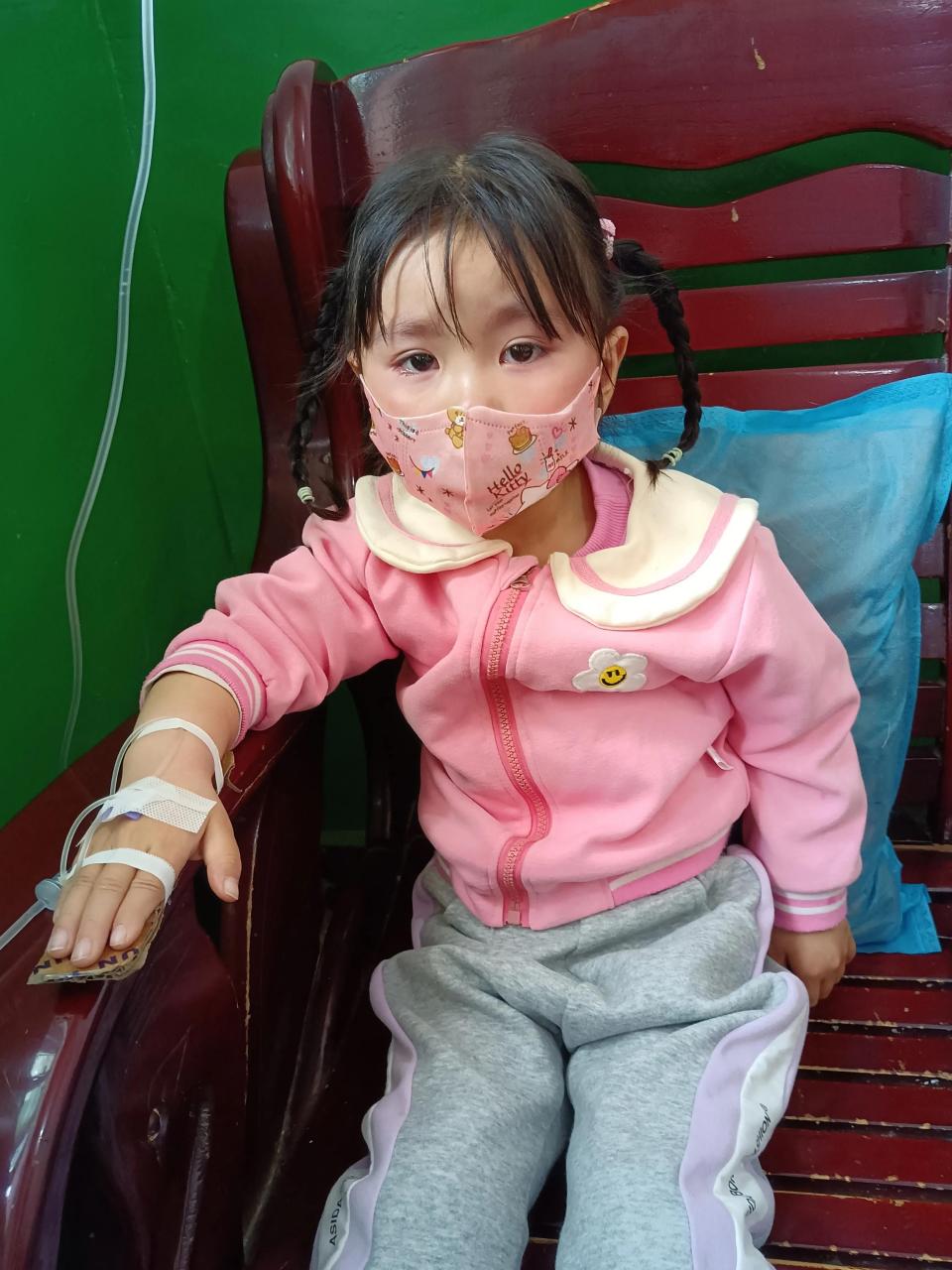 四月4号又一次发烧39度多,加之咳嗽,最后导致支气