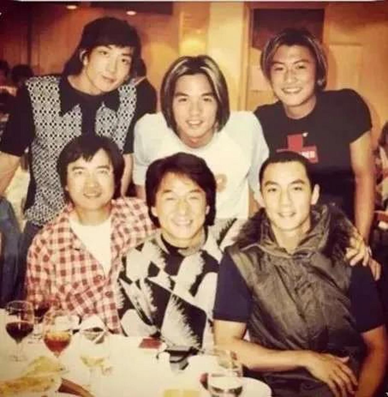 1998年,成龙,吴彦祖,谢霆锋,冯德伦等几个知名演员之间的一次聚餐成为