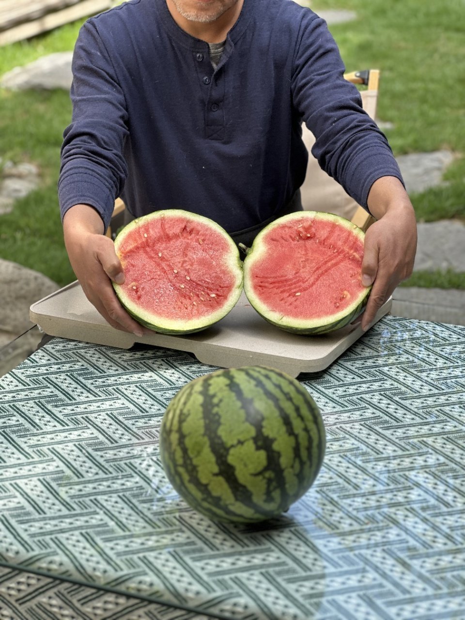 产品名称:西双版纳冰糖西瓜 沙甜可口 瓜味正 5斤 当季现摘 一个(5斤