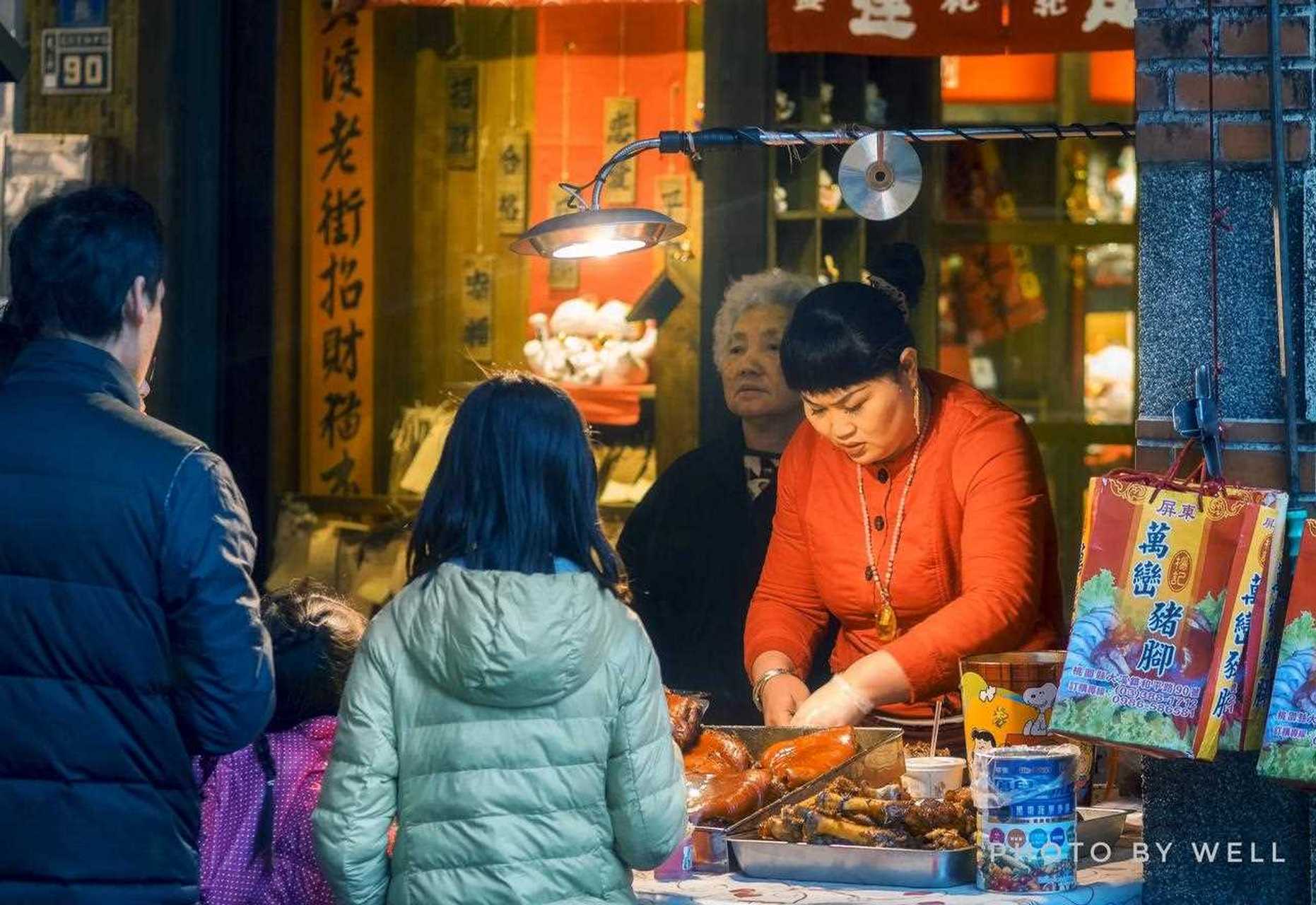 【台湾大溪古镇 大溪古镇,位于台湾桃园县的东南方,是桃园县辖下的