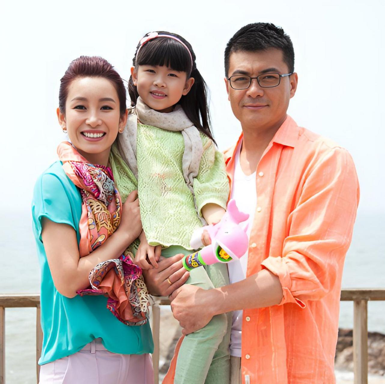 当时,演员秦海璐生完孩子就患上了严重的产后抑郁症!