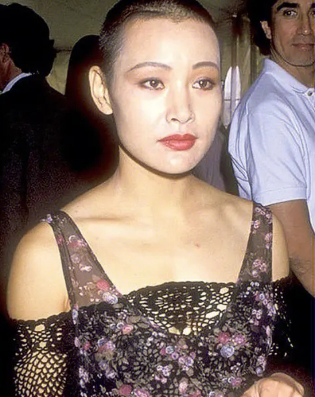 当年,演员陈冲受邀,回国登上了央视春晚的舞台,她高兴地说:"今年是