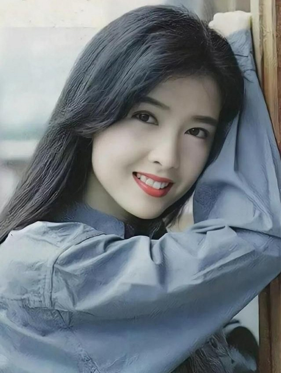那些年惊艳到我们的港圈女神# 玉女掌门人周慧敏,多少祖孙三代人的