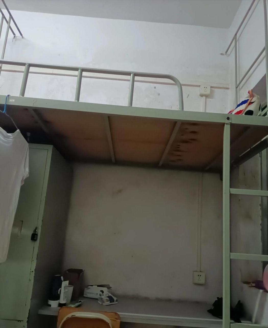 江门金莱特电器厂的宿舍环境,让人头皮发麻.