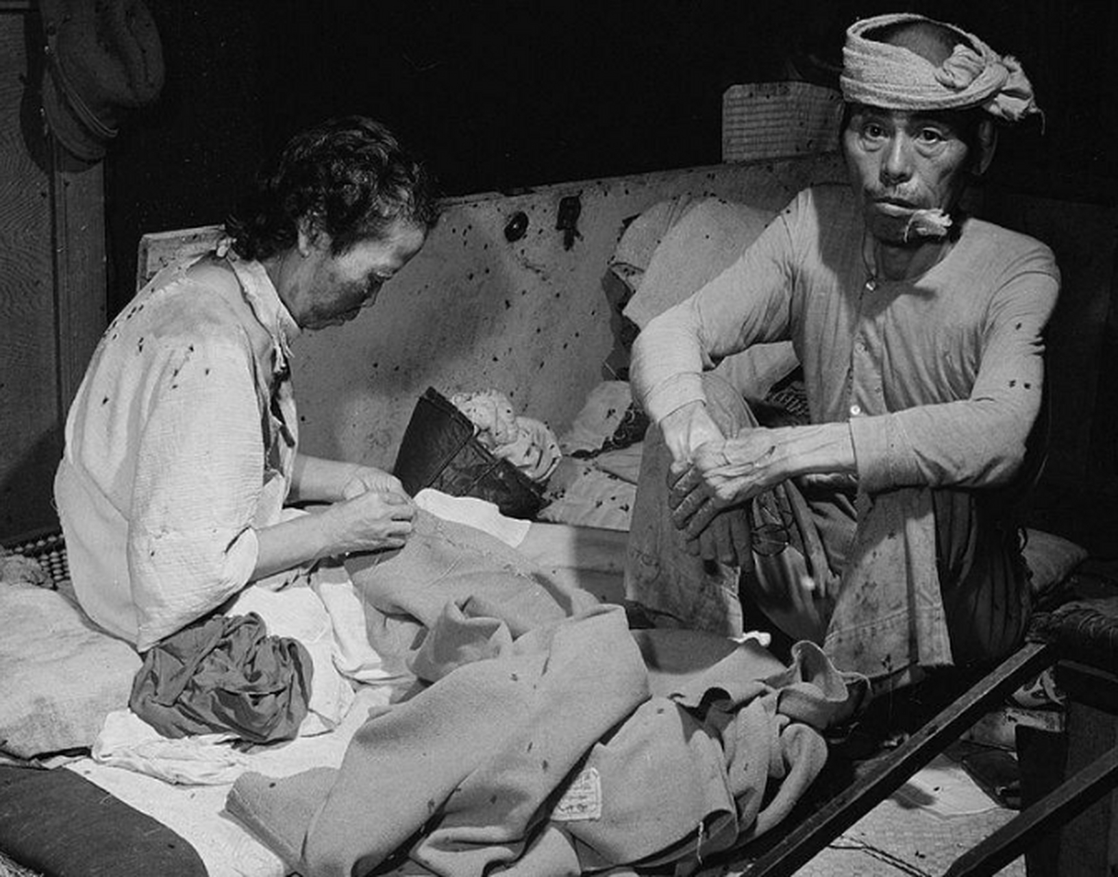 日本广岛核爆幸存者:眼睛瞬间烧成两窟窿,基因突变怪病层出不穷 1945