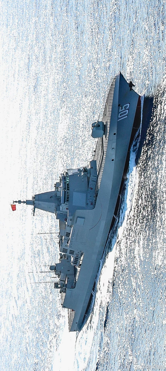 万吨大驱"大连"舰竖屏壁纸!