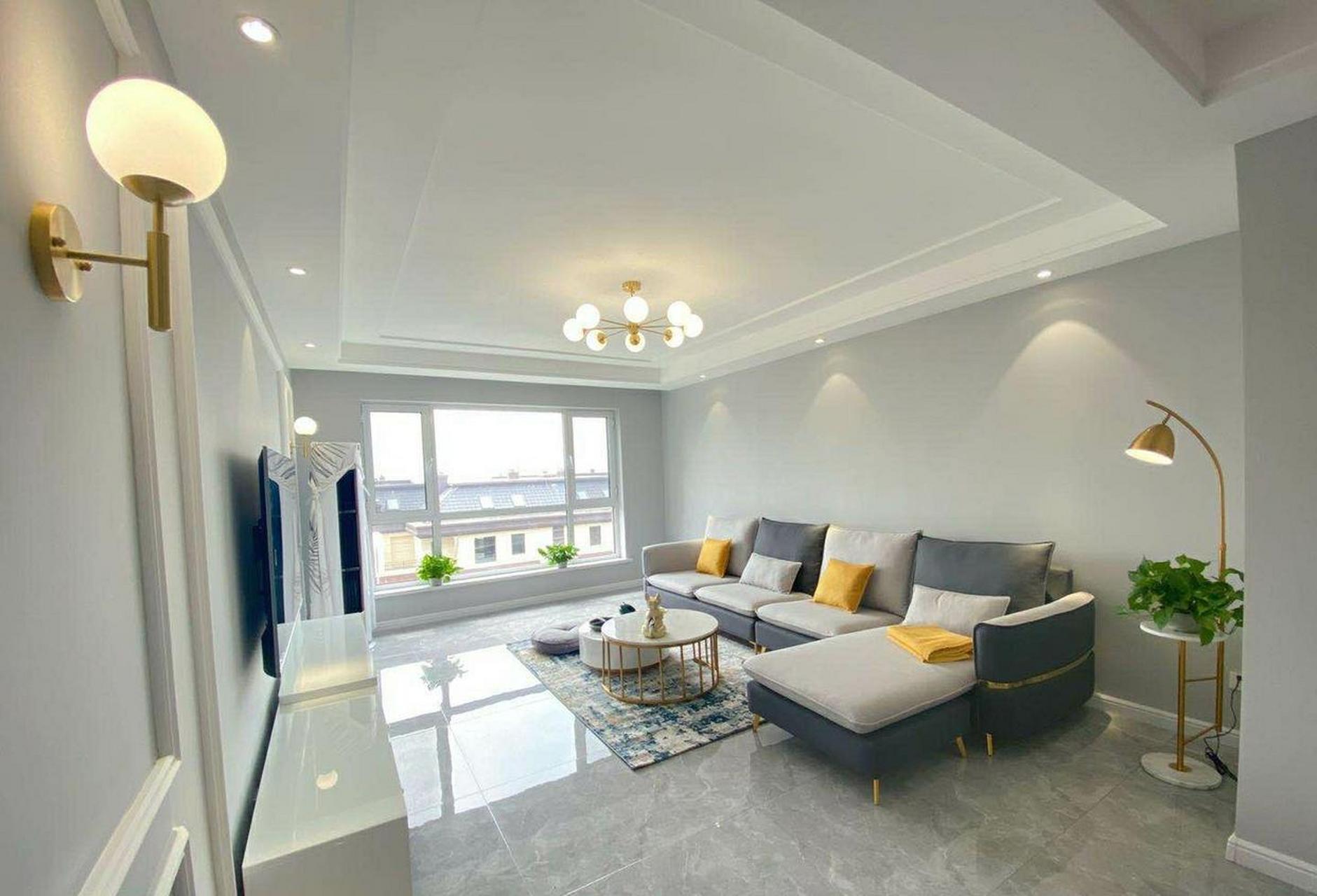 装修进行时100平轻奢风北欧小家分享 今天来分享屋主的100平轻奢北欧