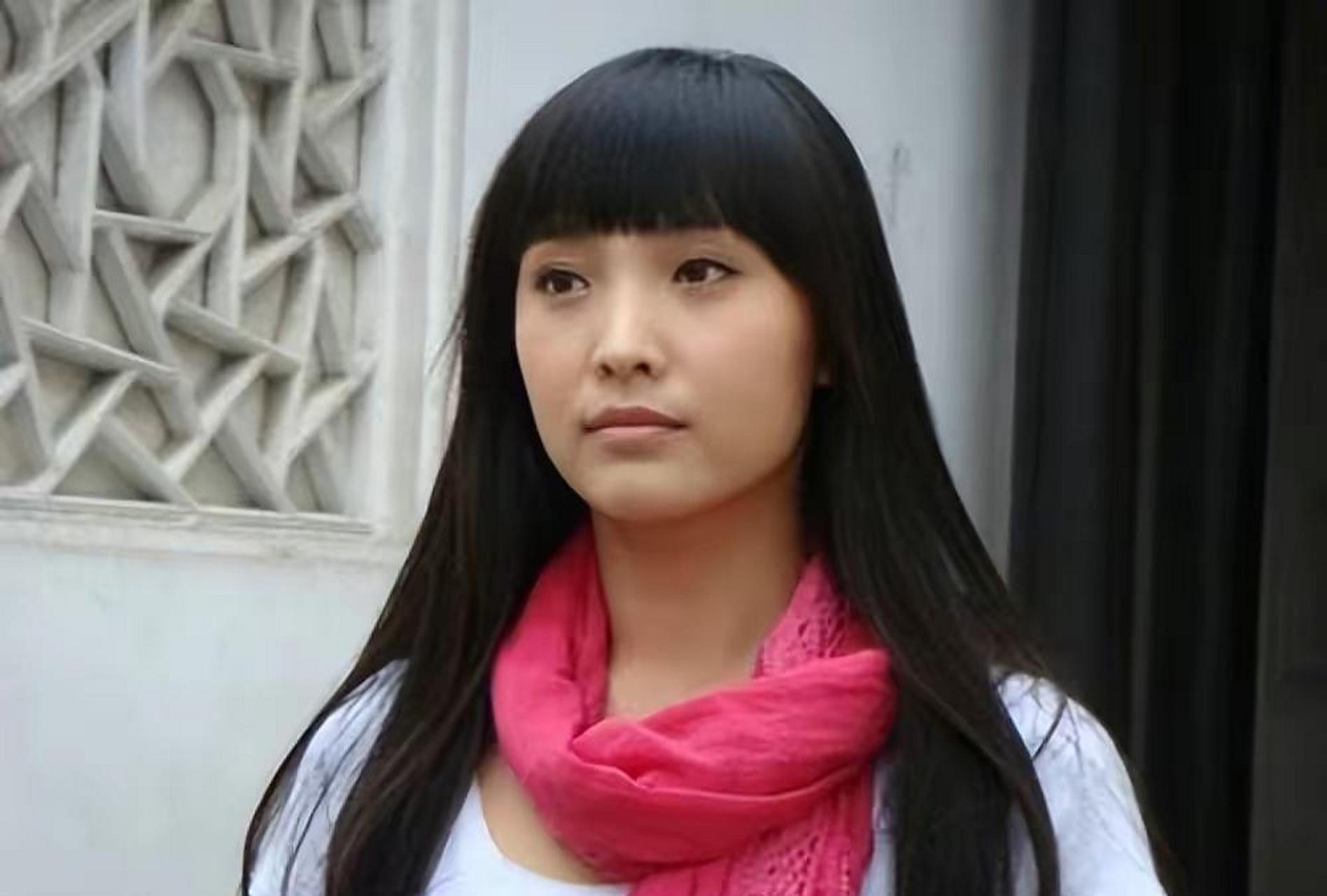 社会新闻震惊整个娱乐圈,29岁的辽宁女演员白静被人杀死在自己的家里