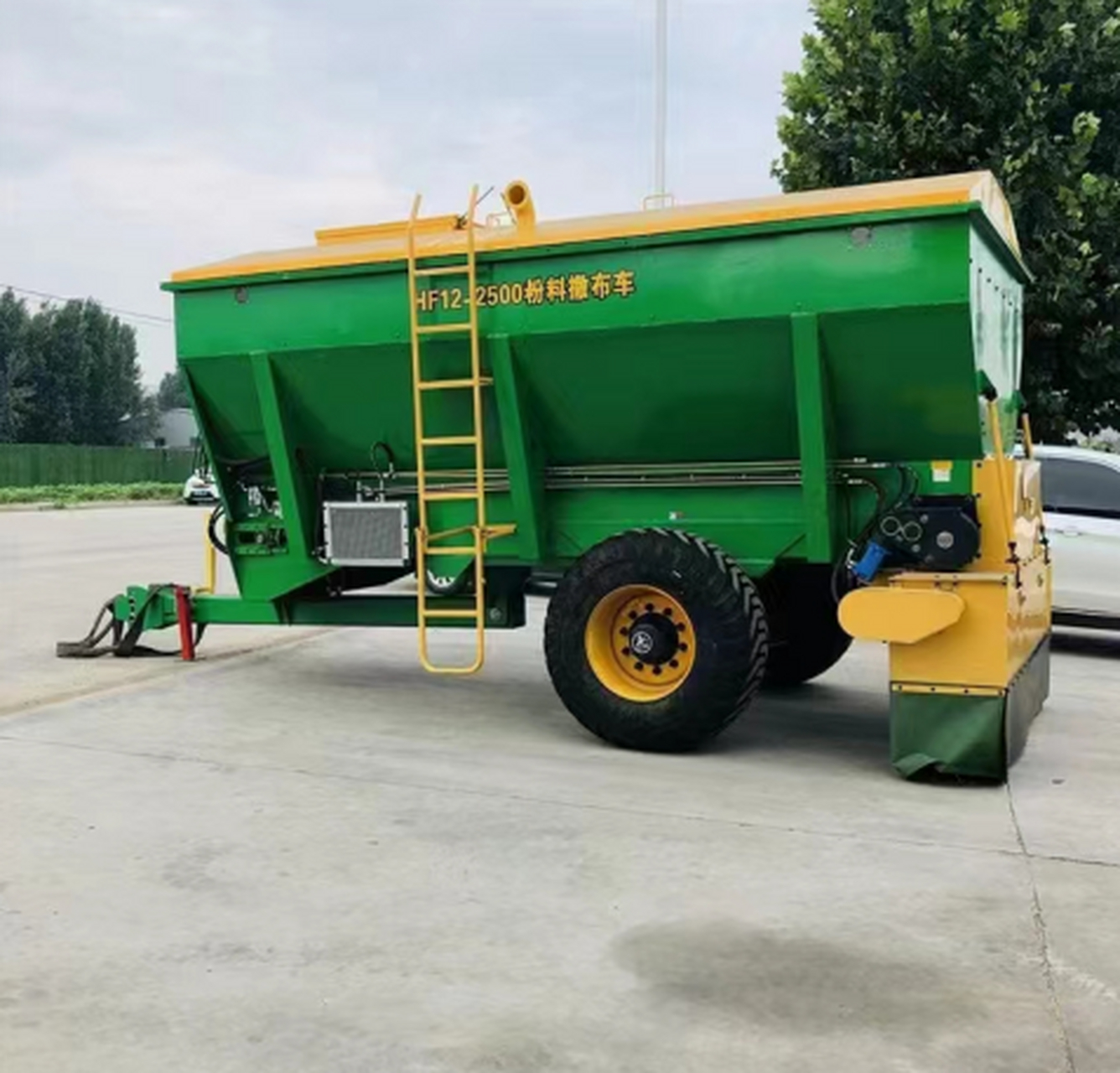 白灰水泥撒布车生产厂家 #水泥撒布车