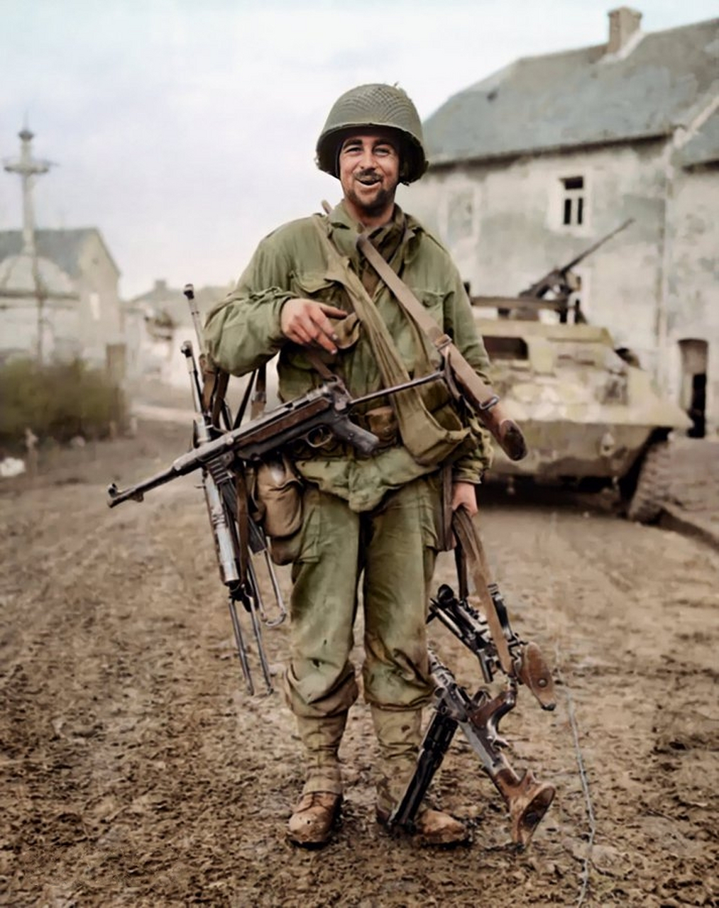 1945年1月14日,许特根森林战役期间,美军第83步兵师一等兵robert e.