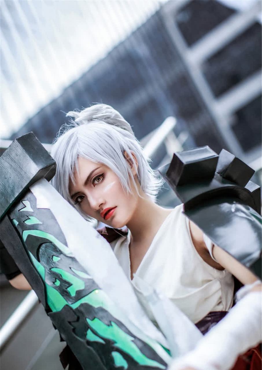 cosshow# #百家游戏人生影院#流亡之刃锐雯.