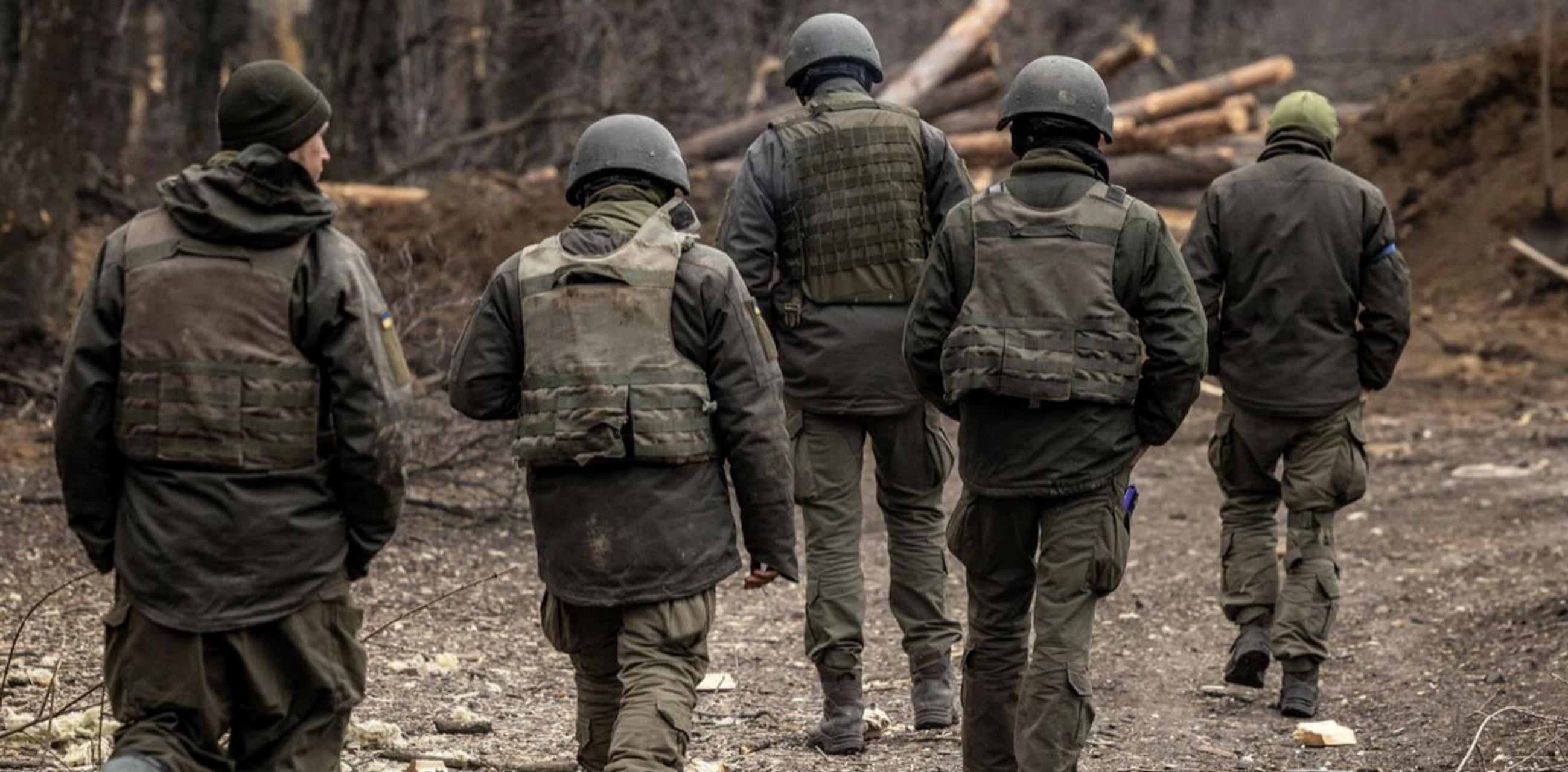 打死2名安全局官员  据乌克兰媒体的消息,这名乌军士兵之所以拒绝执行