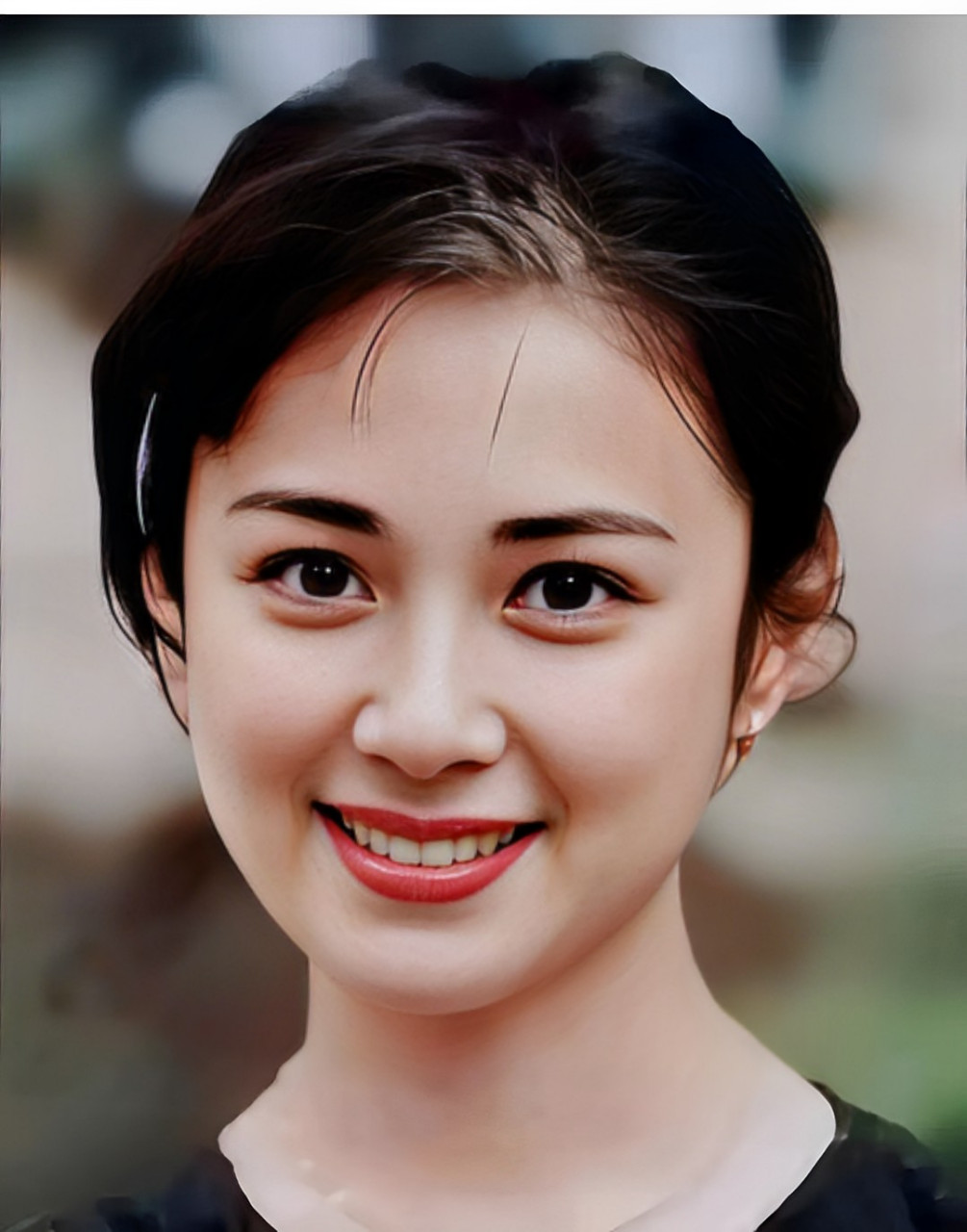 直到今天,傅艺伟还被认为是最美的苏妲己.