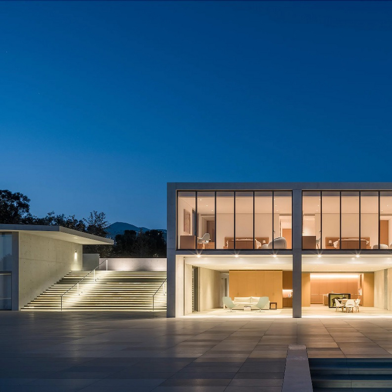 观点:两亿美元水泥墙,碧昂丝新豪宅凭什么 终于,一众顶尖明星们开始