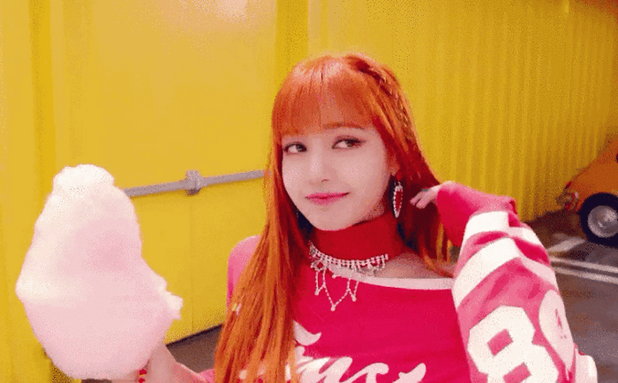 lisa随组合发行第二张单曲专辑《square two》